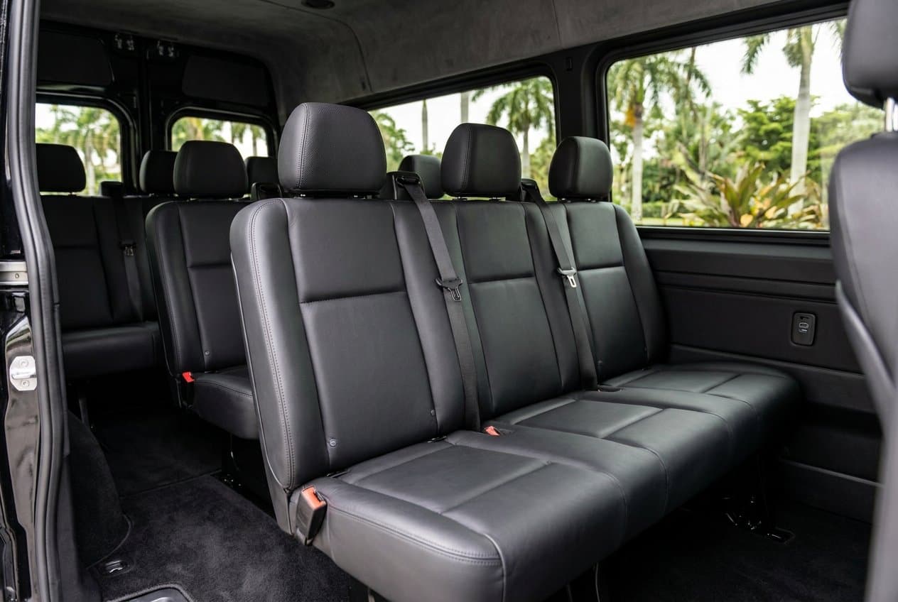 Business Sprinter 10 interior