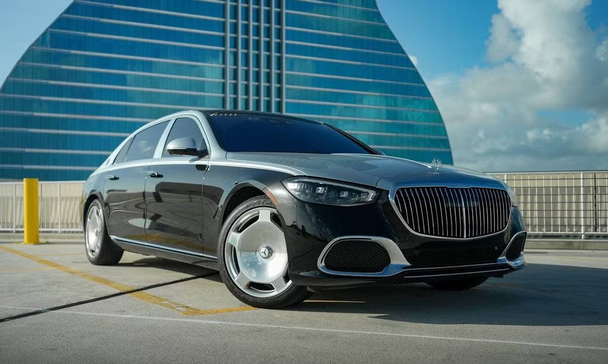 Black Mercedes-Maybach S-Class available with chauffeur in Miami