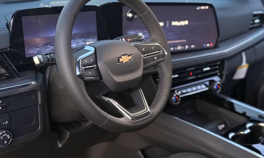 SUV luxury · Front